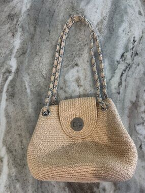 Woven Straw Chain-Handle Shoulder Bag in Natural